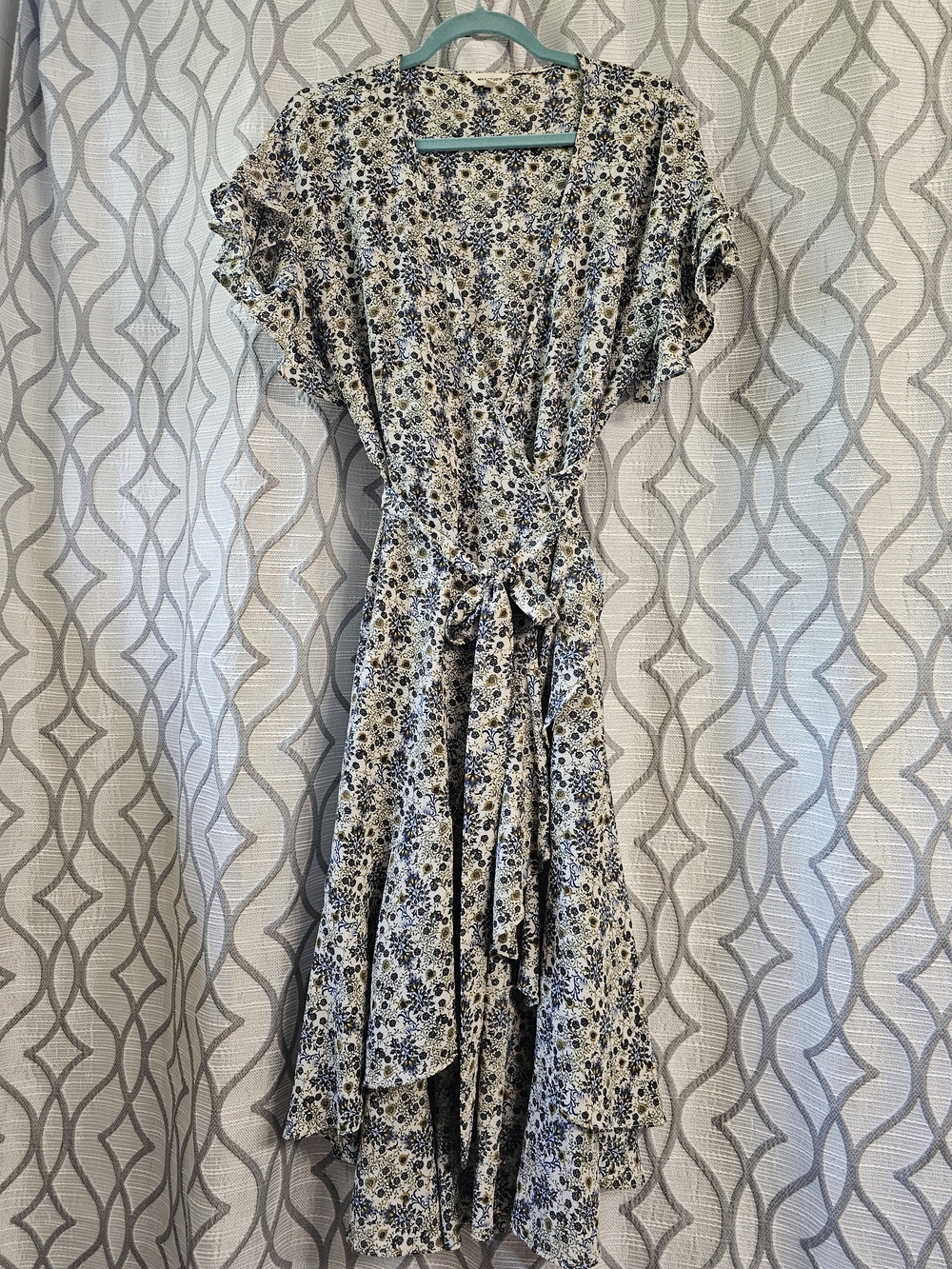 Max Studio Blue & White Floral High-Low Wrap Dress